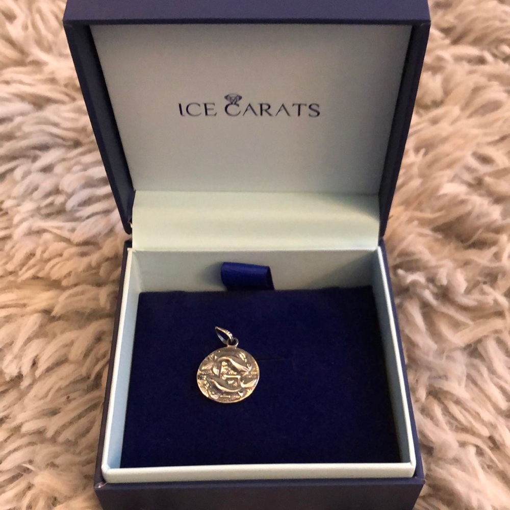 Pisces Ice Carats Pendant